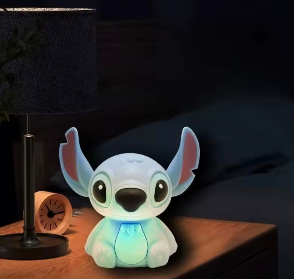 Lámpara nocturna azul.